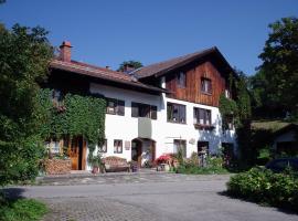 Haus am Weiher, viešbutis mieste Švangau