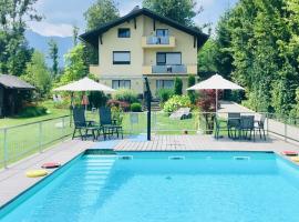 Haus am Wald, hotel with parking in Faak am See