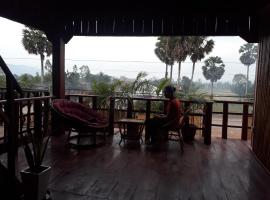 Sunshine Hotel Kampot, хотел в Кампот