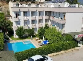 Caner Hotel
