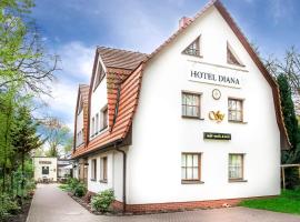 Hotel Diana، مكان مبيت وإفطار في Schönwalde