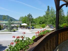 Das Alpensee, hotel u gradu Unterburg am Klopeiner See