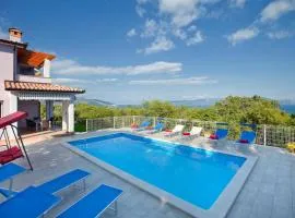 Villa Mirta in Crni (Haus für 8 Personen)