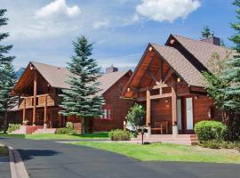 Rams Horn Village Resort, khách sạn có bồn tắm nóng ở Estes Park