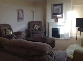 Cricket View cottage, holiday home in Redcar