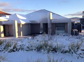 Jindabyne Executive, hotel in Jindabyne