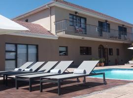 La Roche Guest House – hotel w pobliżu miejsca Mediclinic Milnerton w Kapsztadzie