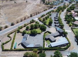 Sunset Chalets，位于科尔斯伯格的民宿