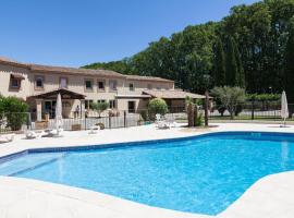 Logis Hôtel Le Mas De Jossyl、ラ・ロック・ダンテロンのホテル