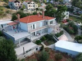 Beach Apartment Viktor 2