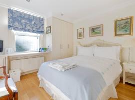 Fulham B&B, bed & breakfast i London