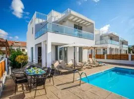Villa White Daisy