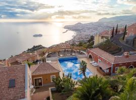 Palheiro Village Resort, holiday park in Funchal