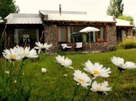 Casa de Piedra, lodge i Potrerillos