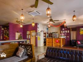 The Explorers Guesthouse and Hostel, hostal o pensión en Kuala Lumpur