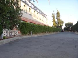 Valle del Nilo, hotel with hot tubs in Ventas de Poyo