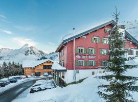 Adler Damüls Gasthof Hotel, ξενοδοχείο στο Damuls