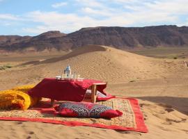 Bivouac Karim Sahara, hotel v destinaci Zagora