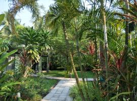 The Leaf Bankrut, beach hotel in Bang Saphan