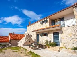 Villa Marta in Tucepi, private pool