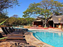 Unlimited Luxury Lodge in Kasane, hotel v mestu Kasane