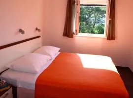 Gorgonia Suites in Verunic
