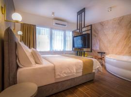 Level Luxury Suites, bed and breakfast v Bělehradě