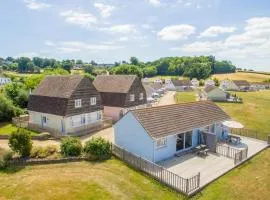 Seaview Holidays - Salterns Village