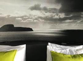 LUZZ me - Casa de Angra