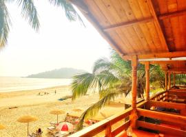 Cafe Blue, glamping site in Palolem