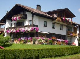 "Haus Enzian" - Annehmlichkeiten von 4-Sterne Familien-und Wellnesshotel Viktoria können mitgenutzt werden: Oberstdorf'ta bir 3 yıldızlı otel