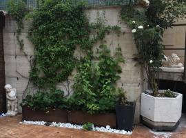 Apartamento con jardin、エスカライのペット同伴可ホテル