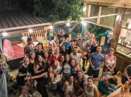 Bella's Backpackers Cayo