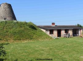 Gîte Layon 6 places Moulin de la Placette, хотел с басейни в Faye-dʼAnjou