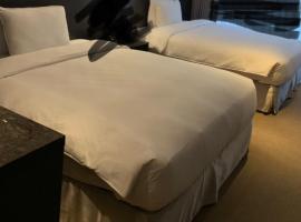 林曉玲, hotel 