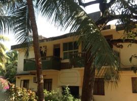 J & B Holiday Homes, B&B in Benaulim