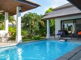Villa Cannes with gym and tennis court