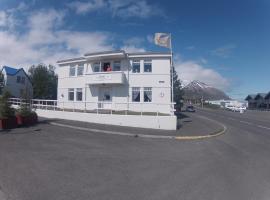 Dalvík Hostel Gimli, hotel near Neðri lyfta T-bar, Dalvík