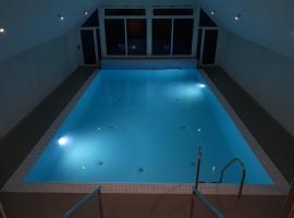 Am Pool und Strand 7 neu、Barendorfのホテル