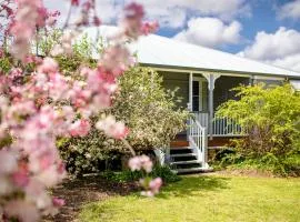 Apple Blossom Cottages