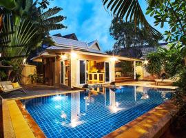 Baan Manuchang Villa, SHA Certified, hotel amb piscina a Ao Nang