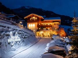 Hotel Dorfer, hotel in Grossarl