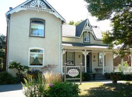 Gables Bed & Breakfast, hotel dicht bij: Devil's Glen Country Club, Stayner