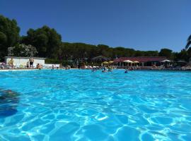 Camping Arcobaleno, camping in Marina di Bibbona