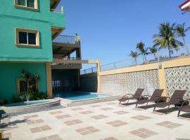 Watermoon Beach Resort, курортний готель у місті Ліан