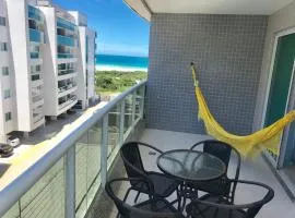 Apartamento aconchegante vista mar e piscina em cond de Arraial do Cabo
