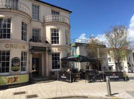 The Crown Hotel, hotel near Mary Rose Museum, Ryde