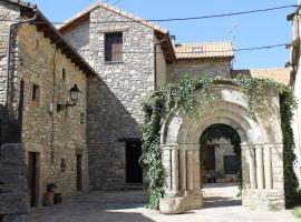 Casa Rural Cancias, country house in Fiscal