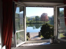 Le Pré-Chet, hotel v destinaci Profondeville