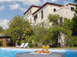 Hotel El Castell, hotel near Barcelona El Prat Airport - BCN, Sant Boi del Llobregat